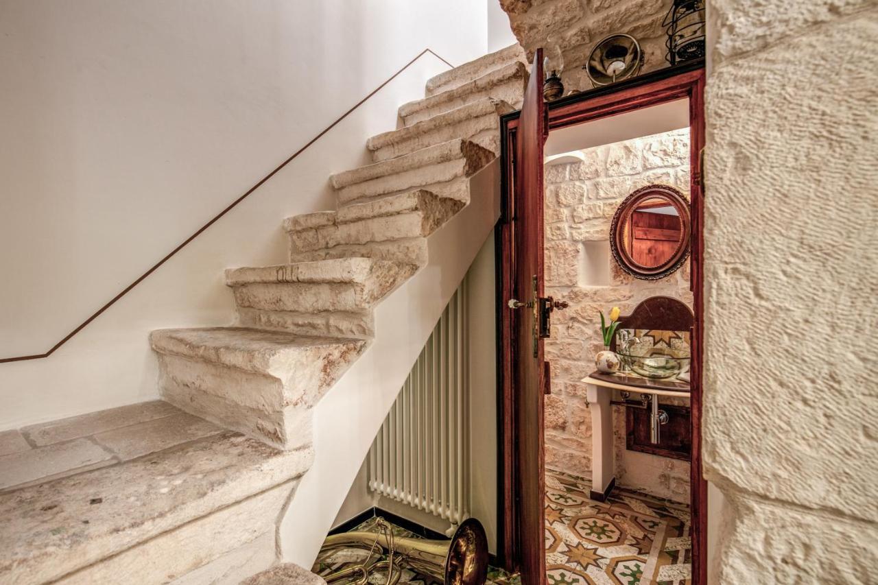 مبيت وإفطار أوستوني Palazzo Stunis - Dimora Di Charme المظهر الخارجي الصورة