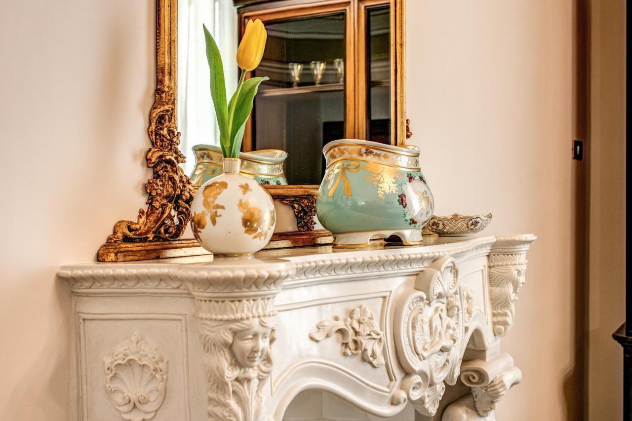 مبيت وإفطار أوستوني Palazzo Stunis - Dimora Di Charme المظهر الخارجي الصورة